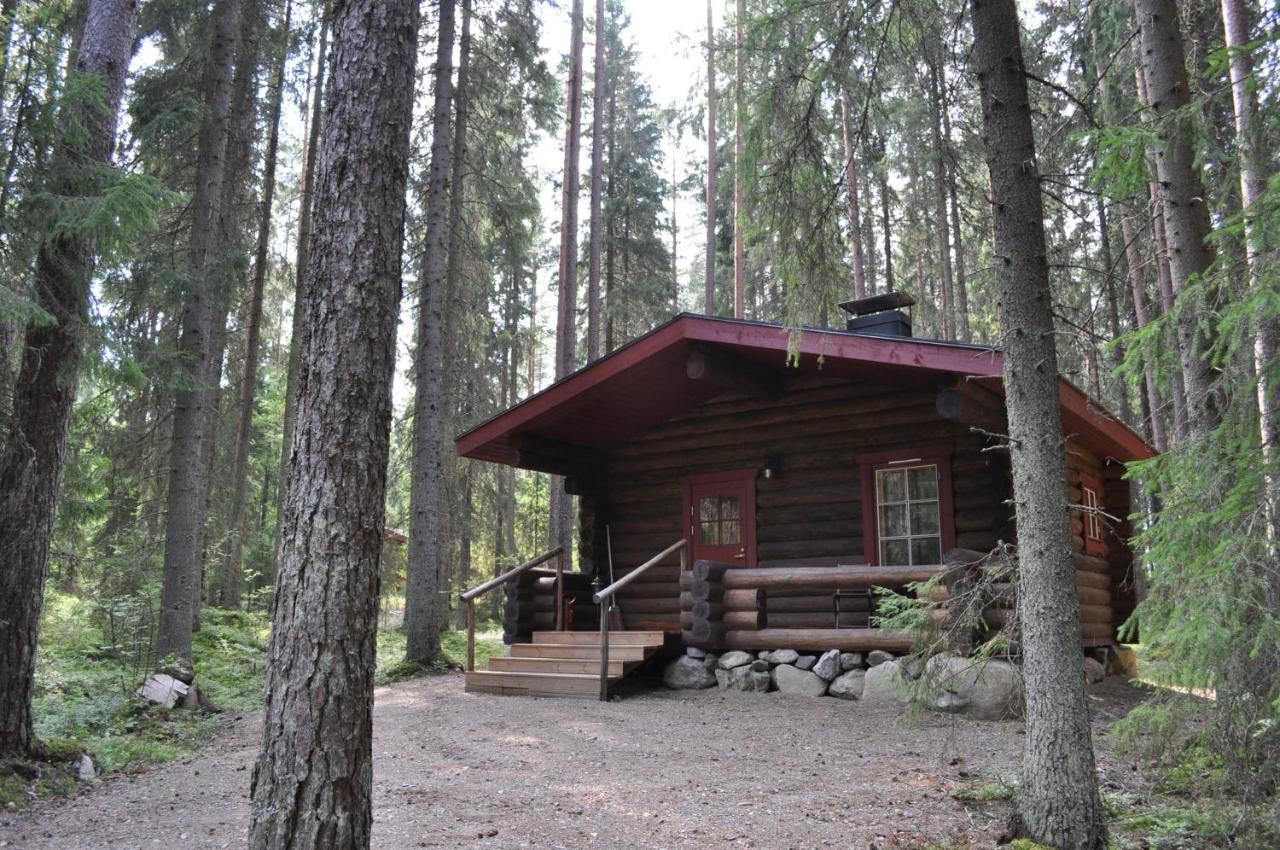 Holiday home Hevossilta *